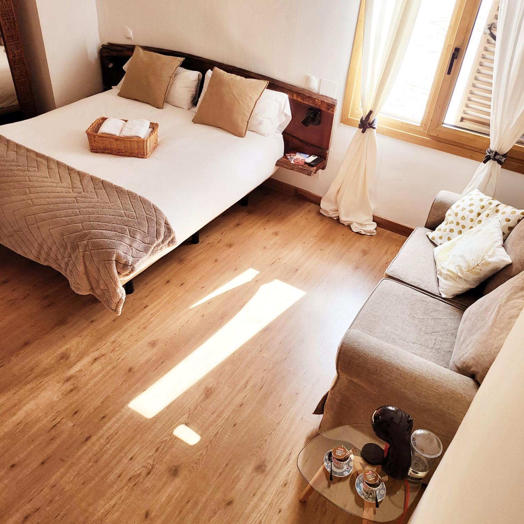 Hotel Rural Luna Llena Torremocha de Jarama Pokoj fotografie